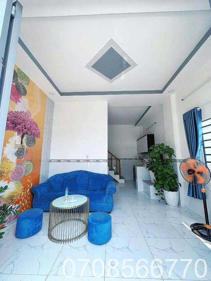 BÁN NHÀ GIÁ RẺ GẦN BẾN XE MIỀN TÂY – CHỈ 350 TRIỆU SỞ HỮU NGAY - Ảnh 1